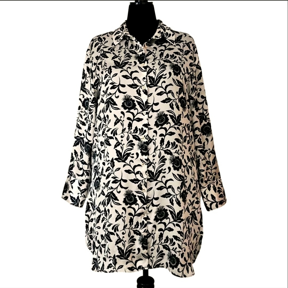 ZARA Women's Black and Champagne Floral Button Down Long Shirt. Size XL